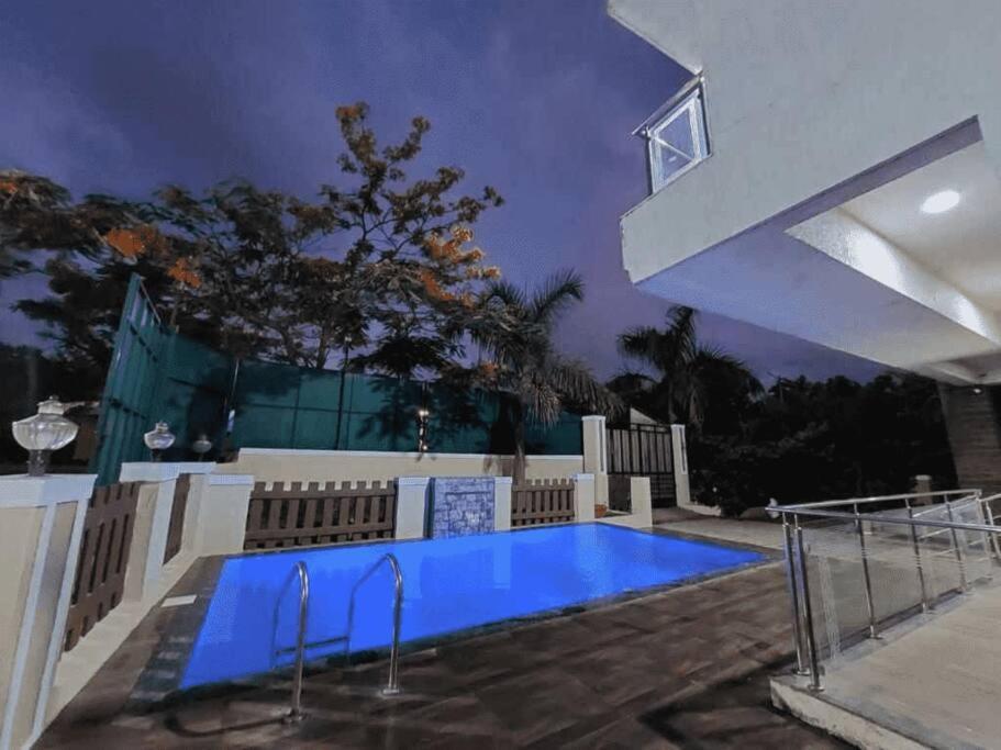 Leisure Villa Khandāla Esterno foto